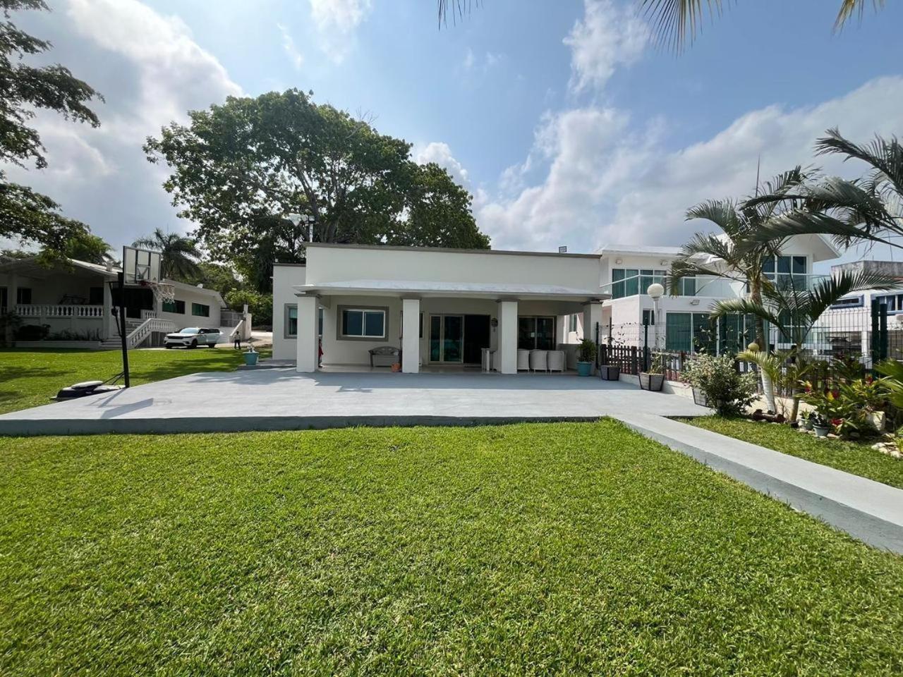 Villa Bianca باكالار المظهر الخارجي الصورة